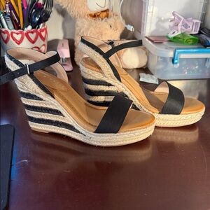 Kelly & Katie Black and Tan Striped Wedges
